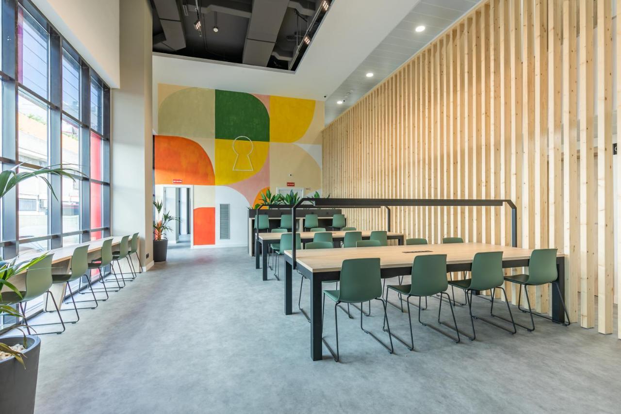 Micampus Xaudaro Student Residence Madryt Zewnętrze zdjęcie